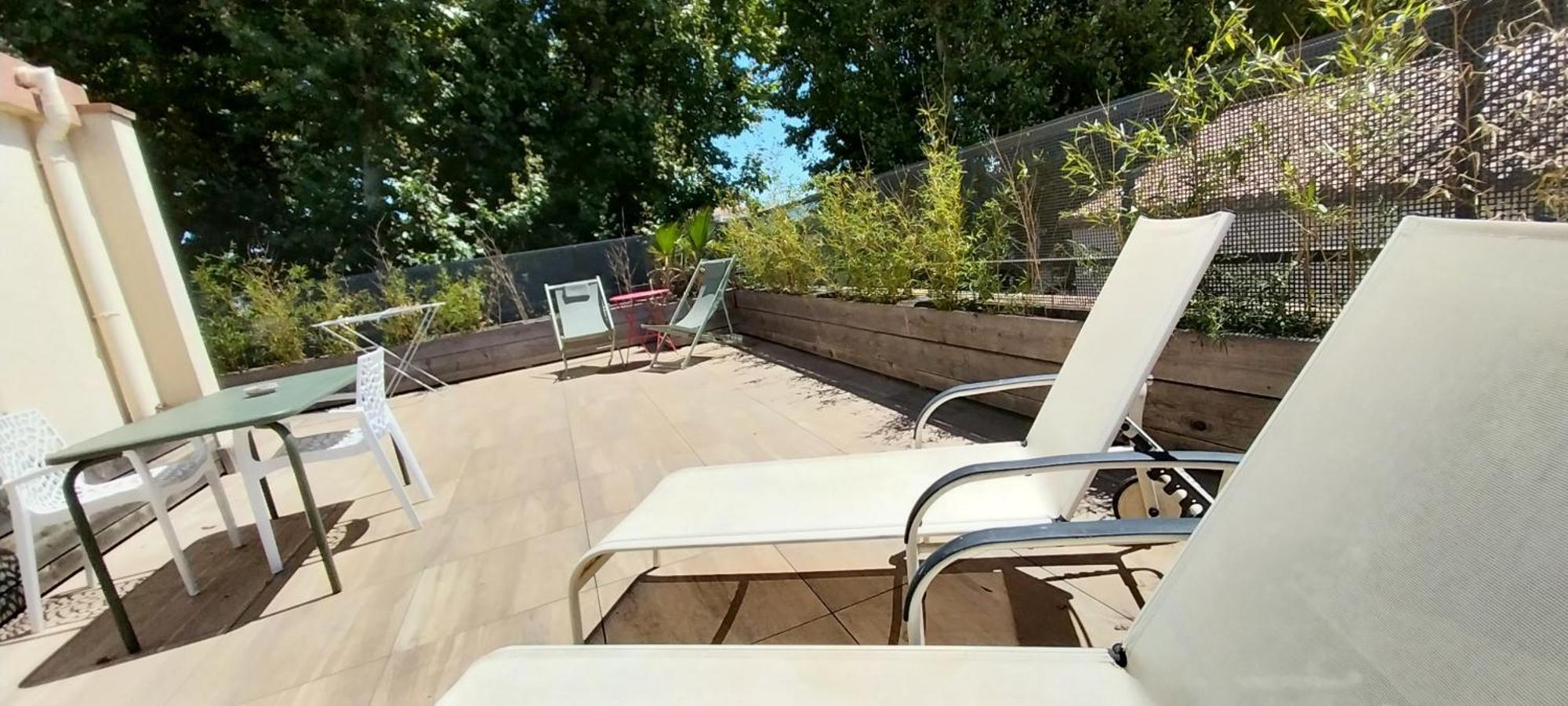 Appartement Avec Terrasse Arles